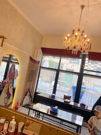 عکس کافه خاتون[H.B]